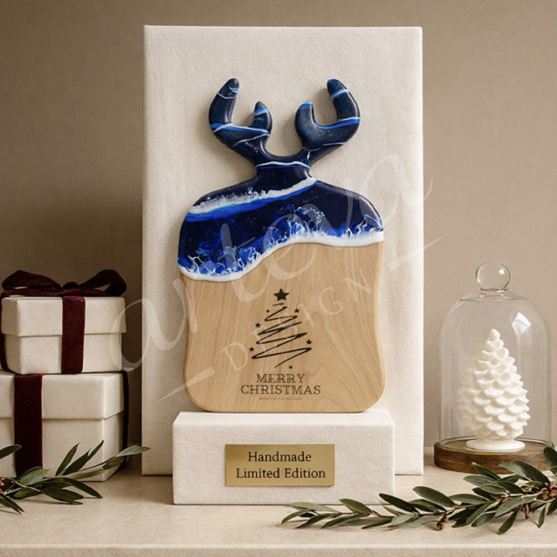 Ceviz Ağacı Epoksi Mavi Geyik Model Sunum Tahtası (43*25 cm)